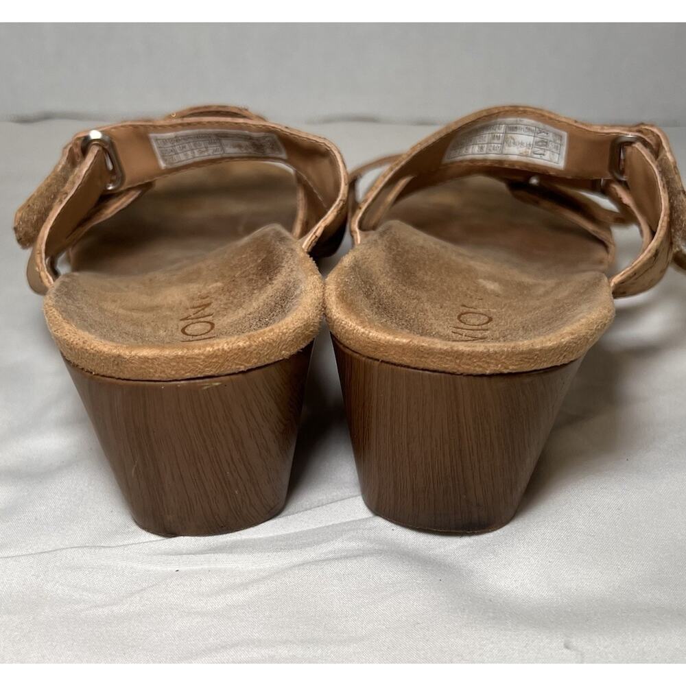 Vionic Dwyn Sandals Size 7 Tan Cork Wedge Orthaheel Adjustable Straps Comfort - Picture 5 of 10